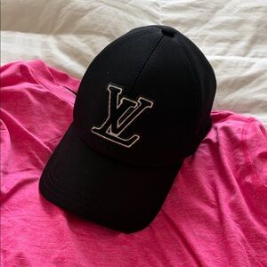 Louis Vuitton Signature Cap